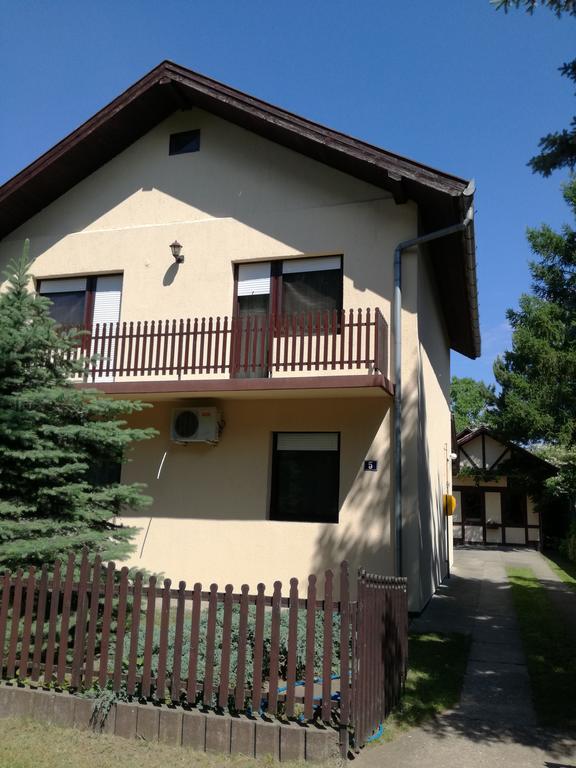 Stara Breza 1 Rooms Palic Exterior photo