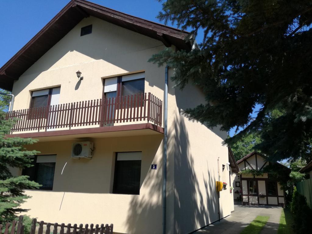 Stara Breza 1 Rooms Palic Exterior photo
